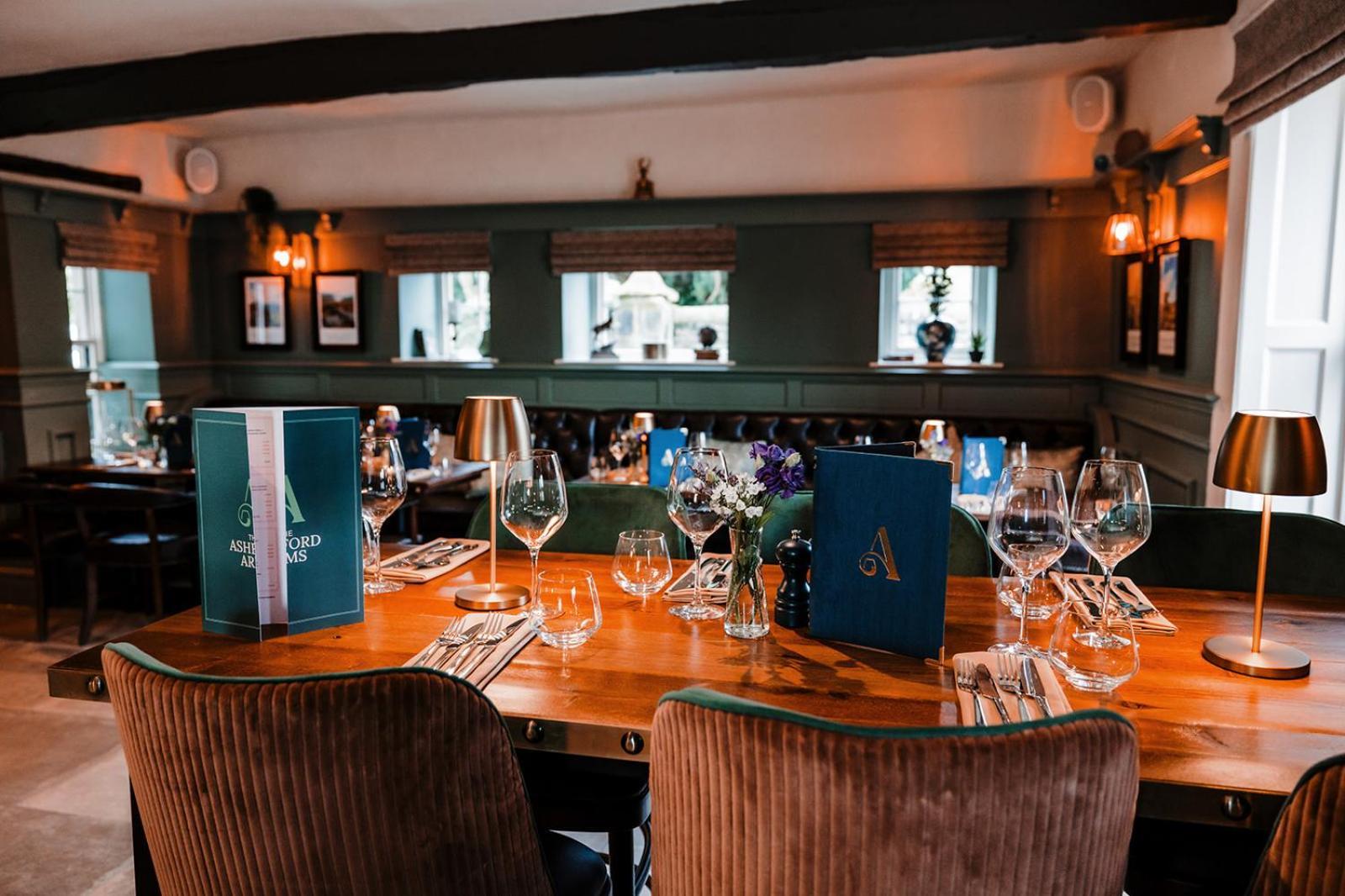 The Ashford Arms Hotel Luaran gambar